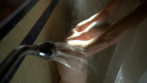 Still frame 37 from Breaking Bad Season 5 Episode 8