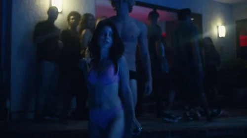 Still frame 48 from Euphoria Season 1 Episode 1