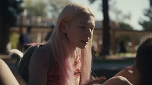 Still frame 76 from Euphoria Season 1 Episode 3
