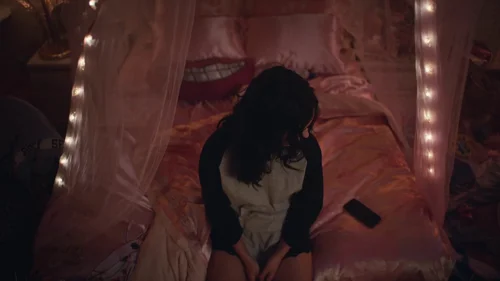 Still frame 75 from Euphoria Season 1 Episode 5