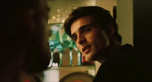 Still frame 92 from Euphoria Season 2 Episode 1