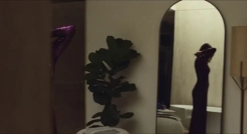 Still frame 16 from Euphoria Season 2 Episode 2