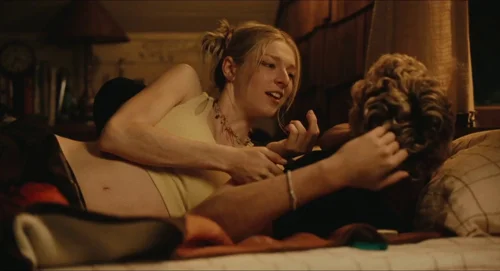 Still frame 6 from Euphoria Season 2 Episode 4