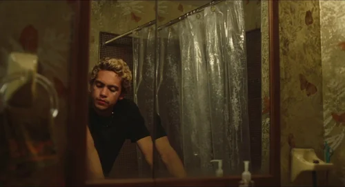 Still frame 21 from Euphoria Season 2 Episode 4