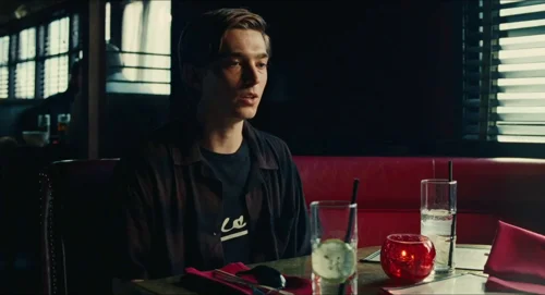 Still frame 33 from Euphoria Season 2 Episode 6