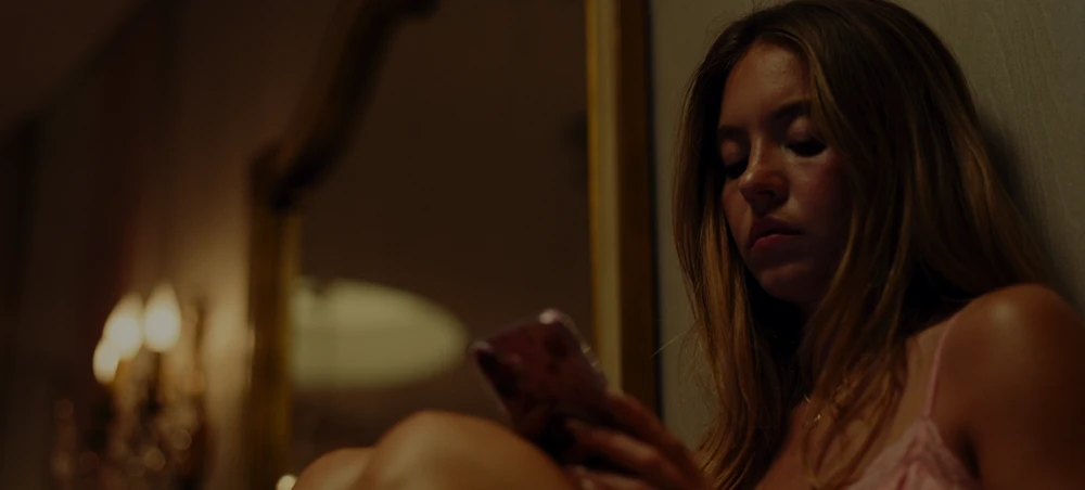 Still frame 100 from Euphoria Season 3 Episode 1