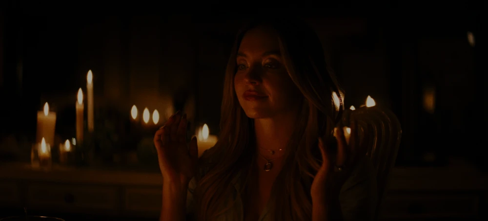 Still frame 105 from Euphoria Season 3 Episode 1