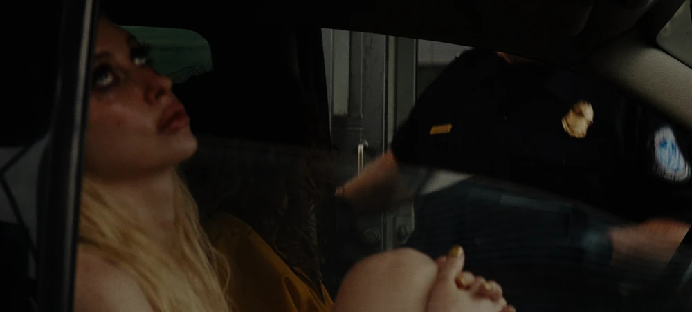 Still frame 33 from Euphoria Season 3 Episode 1