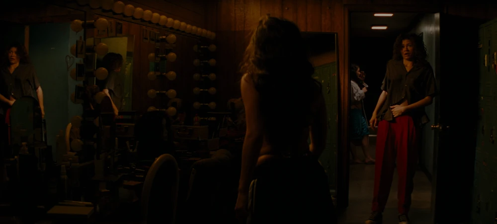 Still frame 93 from Euphoria Season 3 Episode 2