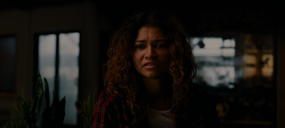 Still frame 102 from Euphoria Season 3 Episode 2