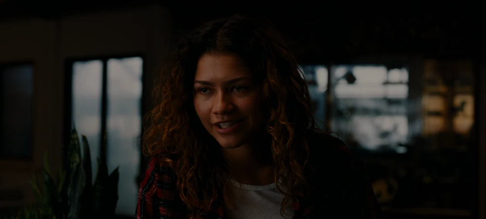 Still frame 104 from Euphoria Season 3 Episode 2