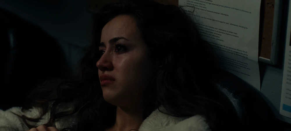 Still frame 125 from Euphoria Season 3 Episode 2