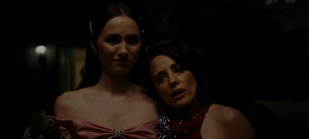 Still frame 83 from Euphoria Season 3 Episode 3