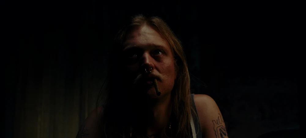 Still frame 92 from Euphoria Season 3 Episode 3