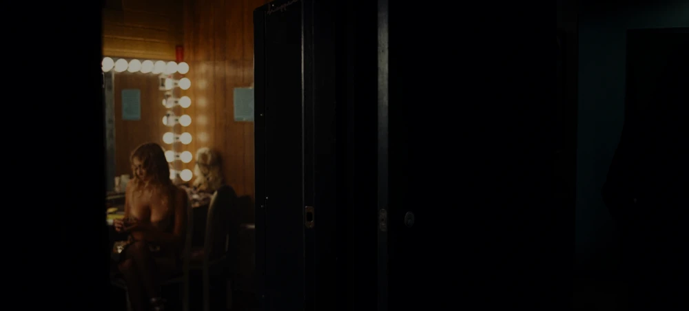 Still frame 94 from Euphoria Season 3 Episode 4