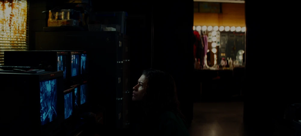 Still frame 101 from Euphoria Season 3 Episode 4