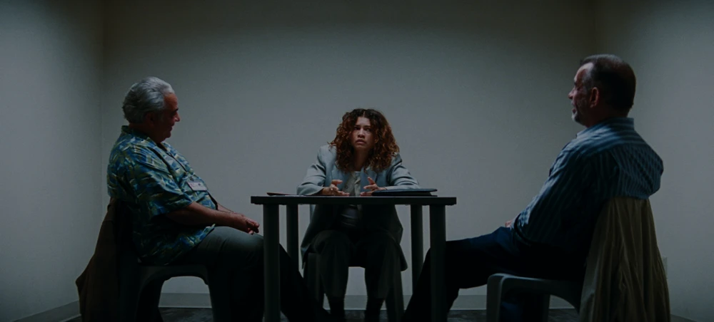 Still frame 21 from Euphoria Season 3 Episode 4