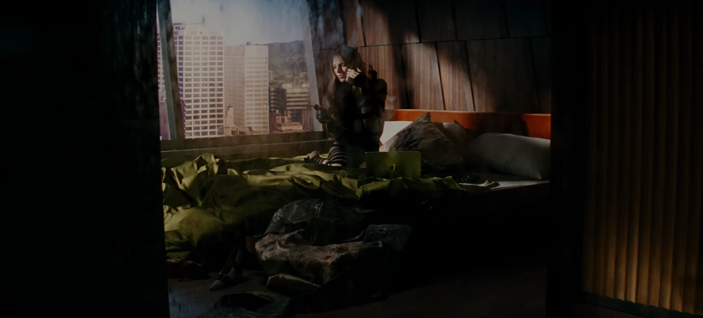 Still frame 34 from Euphoria Season 3 Episode 4