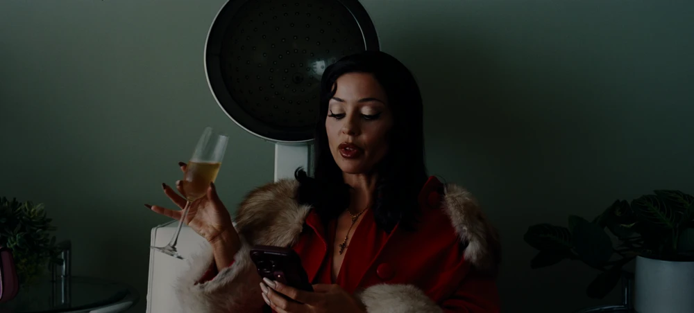 Still frame 38 from Euphoria Season 3 Episode 4