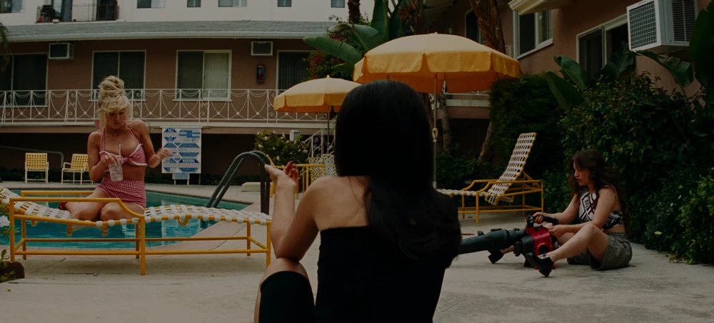 Still frame 58 from Euphoria Season 3 Episode 4