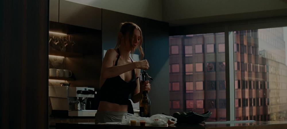 Still frame 81 from Euphoria Season 3 Episode 5