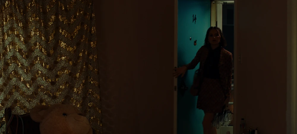 Still frame 124 from Euphoria Season 3 Episode 5