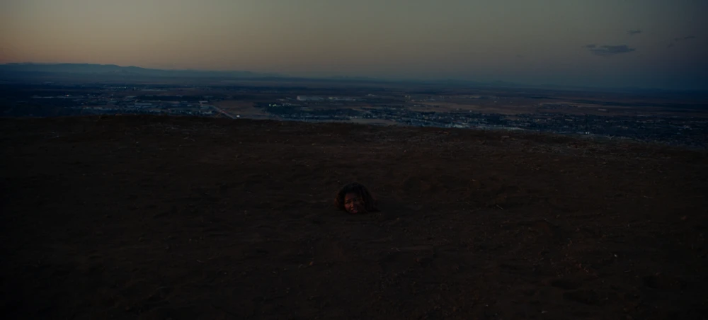 Still frame 142 from Euphoria Season 3 Episode 5