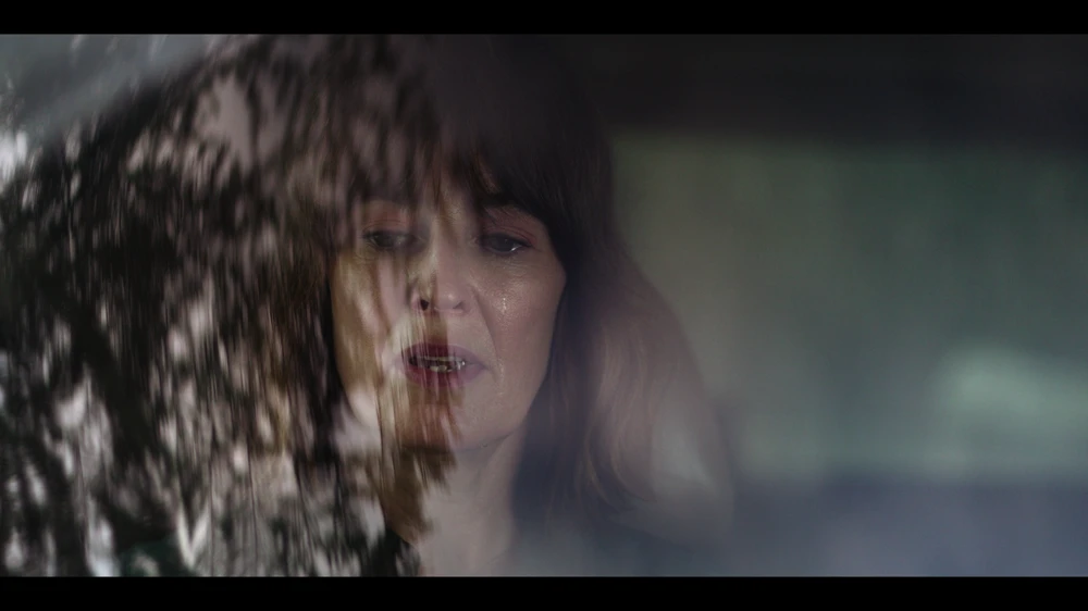 Still frame 8 from Untamed Season 1 Episode 3