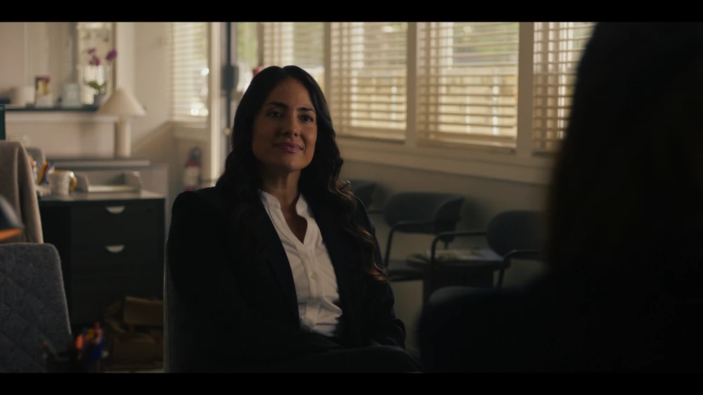 Still frame 46 from Untamed Season 1 Episode 3